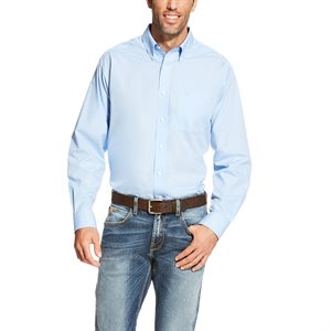 ARIAT SHIRT CLASSIC FIT LONG SLEEVE SOLID LIGHT BLUE